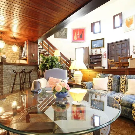 El Bikoro ヴィラ ポルト・ダ・ポリェンサ